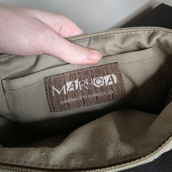 Maruca Green Multicolor Woven Floral Crossbody - Picture 5 of 10